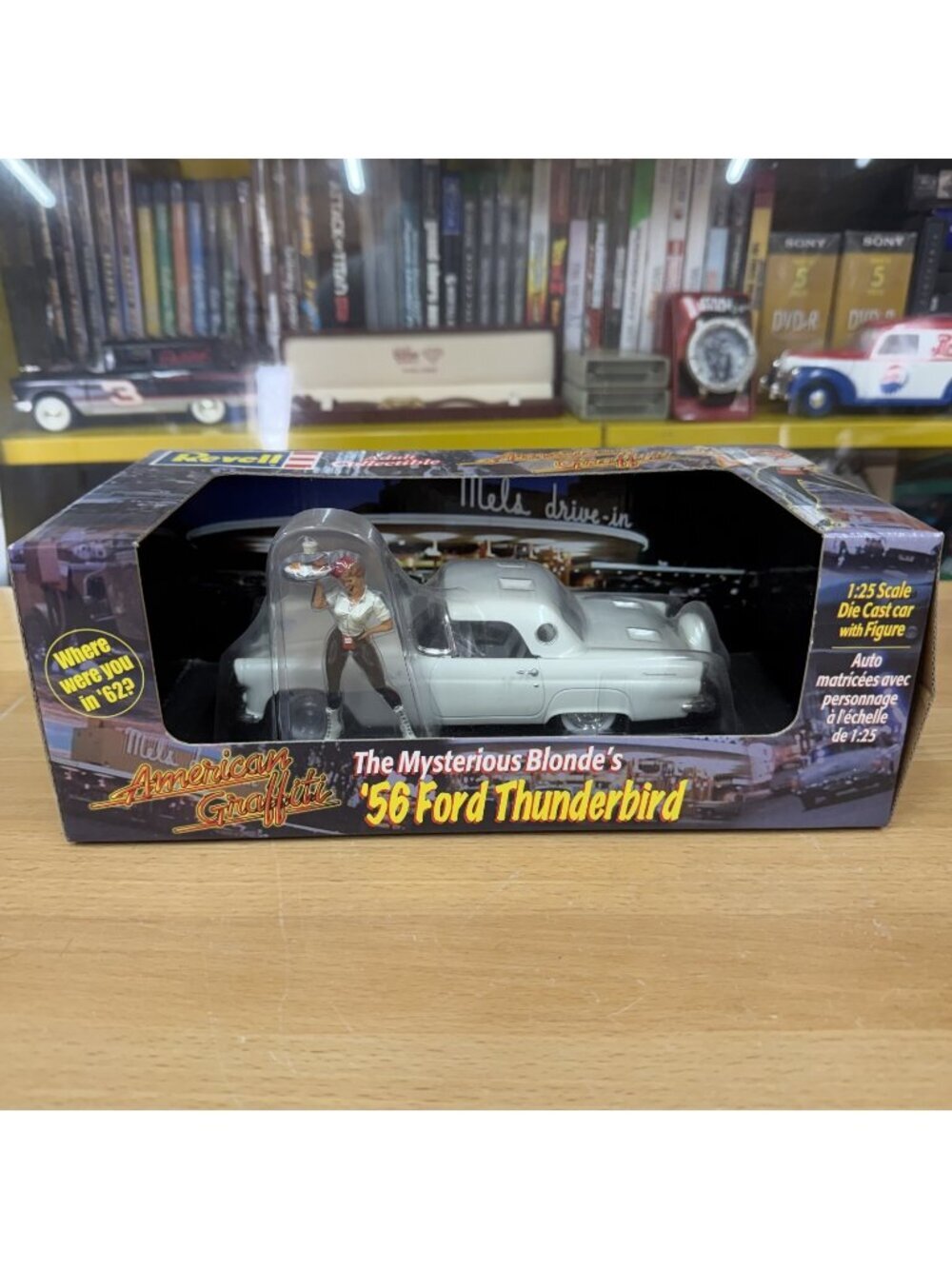 Revell American Graffiti Mysterious Blonde's '56 Ford Thunderbird 1:25